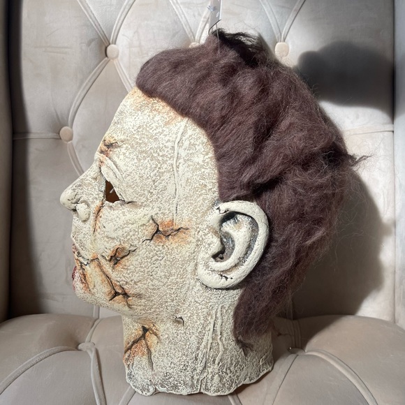 Michael Myers Dream Latex Mask - New Halloween II 2009 Movie ($FIRM) - Picture 9 of 9